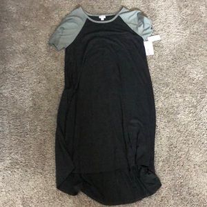 Lularoe soft/lightweight Carly dress